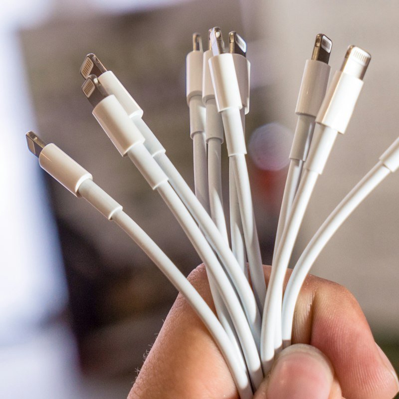 كيبل XOOXI من USB إلى iPhone موديل LW01