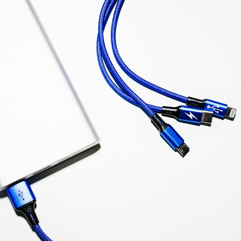 كيبل OFYI من Micro USB إلى USB
