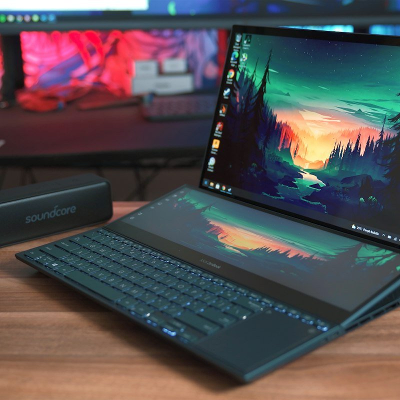 لابتوب HP V15 معالج i5-13420H رام 32GB و512GB كرت RTX 3050 جديد